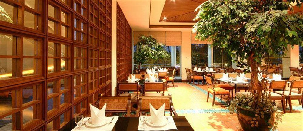 The Grand Riverside Hotel Phitsanulok Eksteriør billede